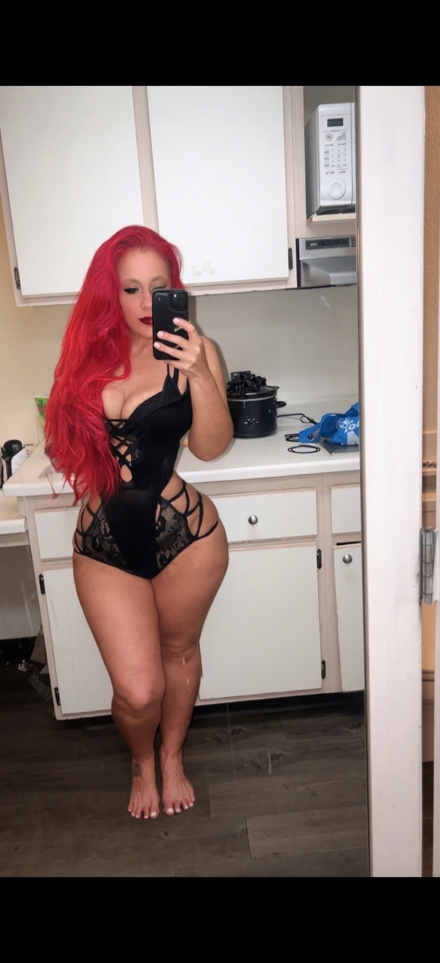 Jaimee Leigh — black lingerie mirror selfie
